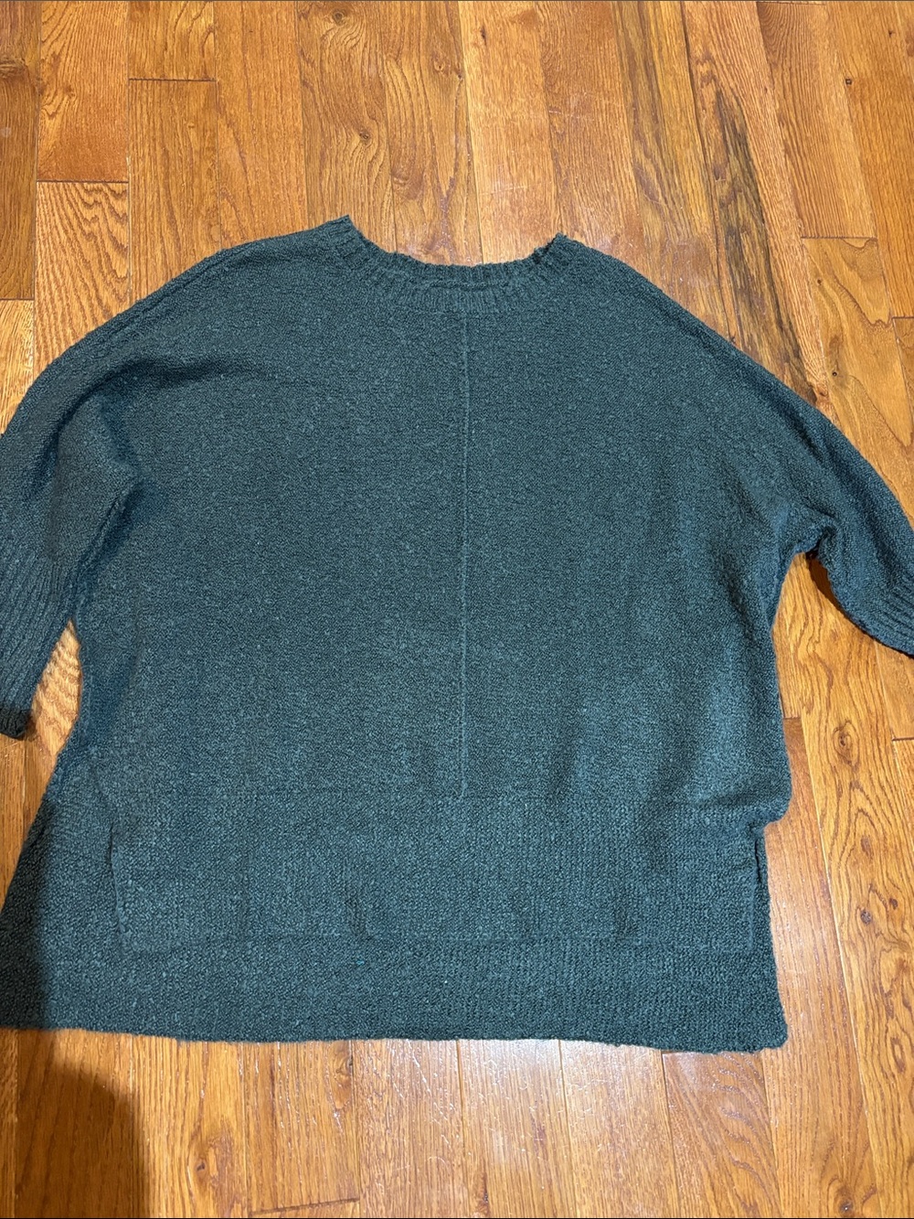 Wonderly Forest Green Crewneck Sweater